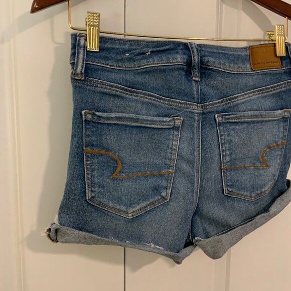 American Eagle Stretch Hi Rise Shortie Denim Cutoff Shorts Size 4 - Picture 6 of 10